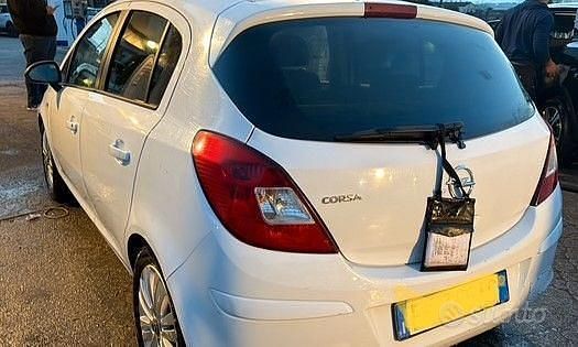 Occasion Opel Corsa 85 ch (62 kW) 2011 Blanc Citadine