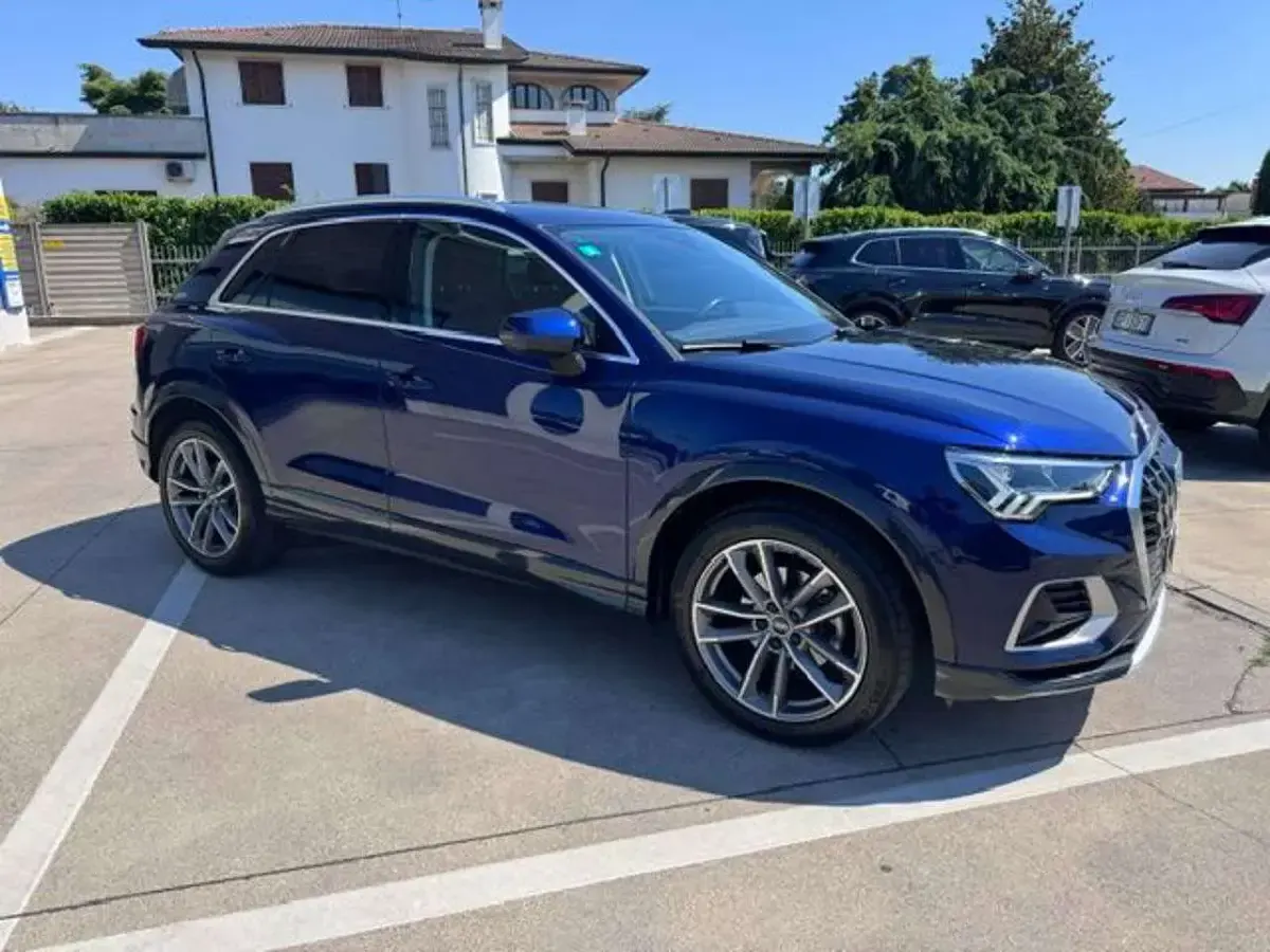 Usata Audi Q3 Advanced 150 CV (110 kW) 2023 Blu SUV