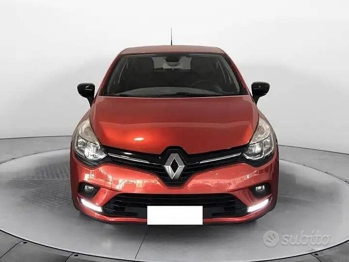 Usata Renault Clio IV 75 CV (55 kW) 2018 Rosso Berlina