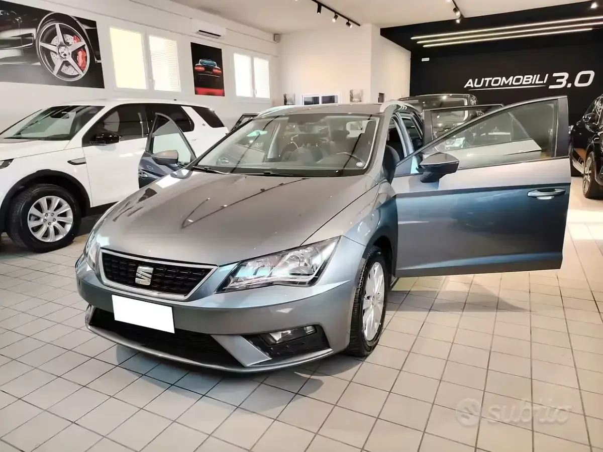 Usata Seat Leon ST XCELLENCE 115 CV (84 kW) 2017 Grigio Station wagon