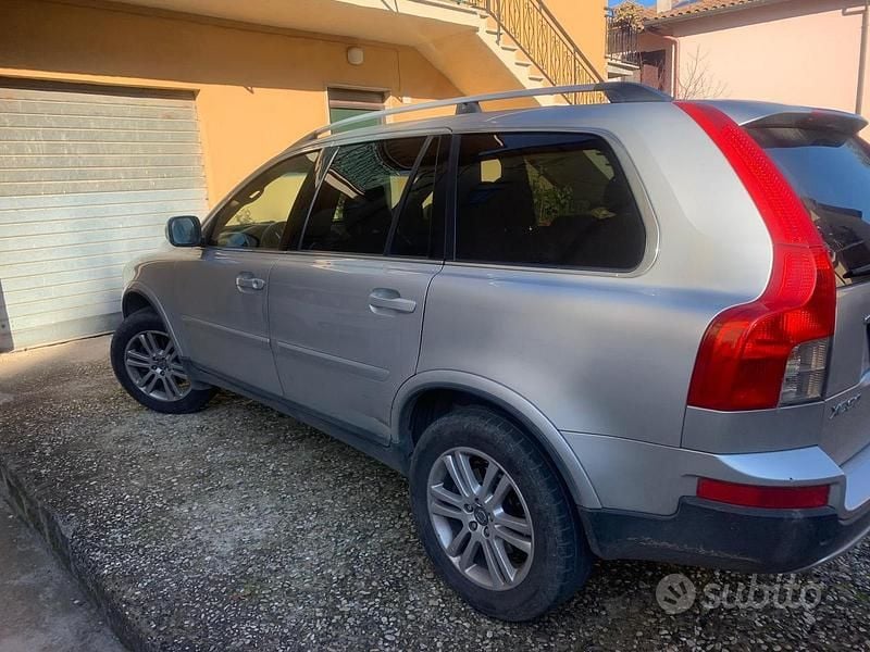 Usata Volvo XC90 185 CV (136 kW) 2006 Grigio SUV
