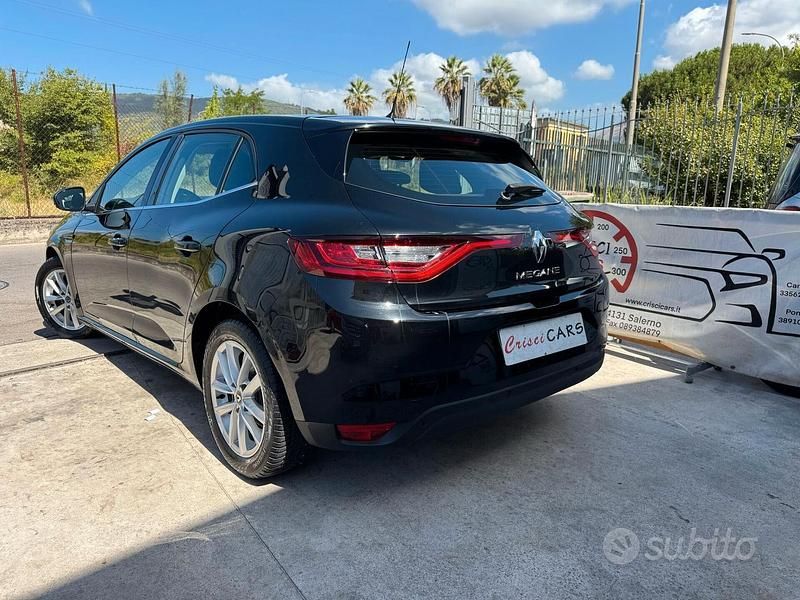 Usata Renault Mégane IV 116 CV (85 kW) 2021 Nero Berlina