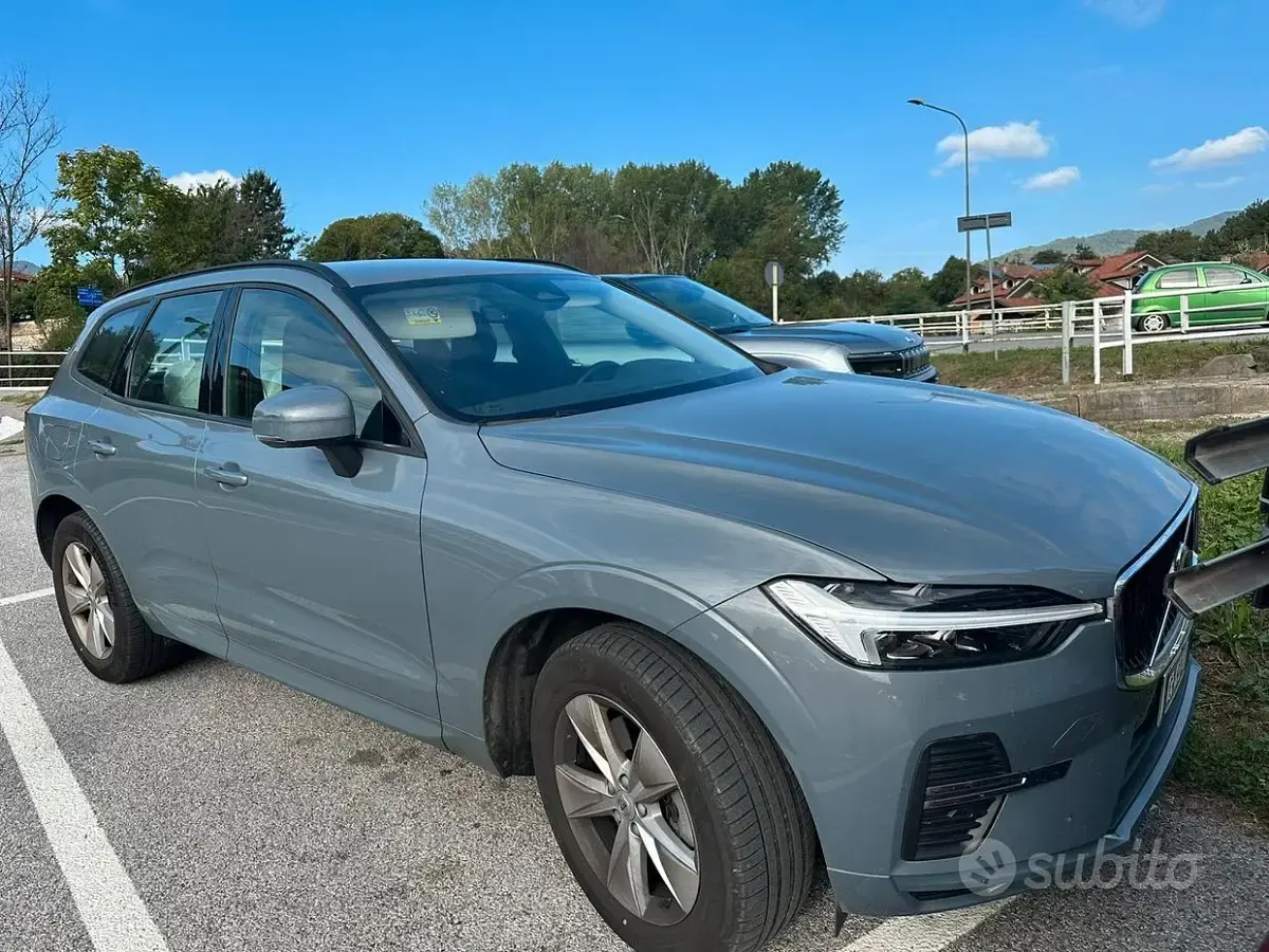 Usata Volvo XC60 2024 Grigio SUV