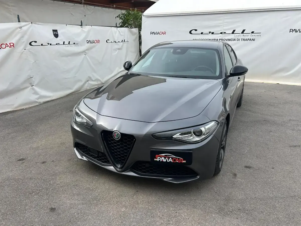 Usata Alfa Romeo Giulia Sprint Sprint 190 CV (139 kW) 2020 Grigio Coupé