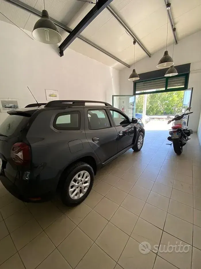 Usata Dacia Duster Prestige 114 CV (83 kW) 2022 Grigio SUV