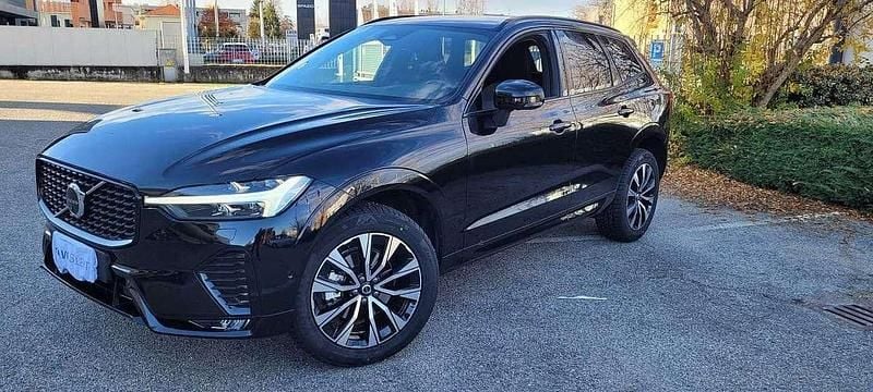 Onyx black Usata 2025 Volvo XC60 Plus SUV | 48.500 € (Buon prezzo) - Immagine 1/4