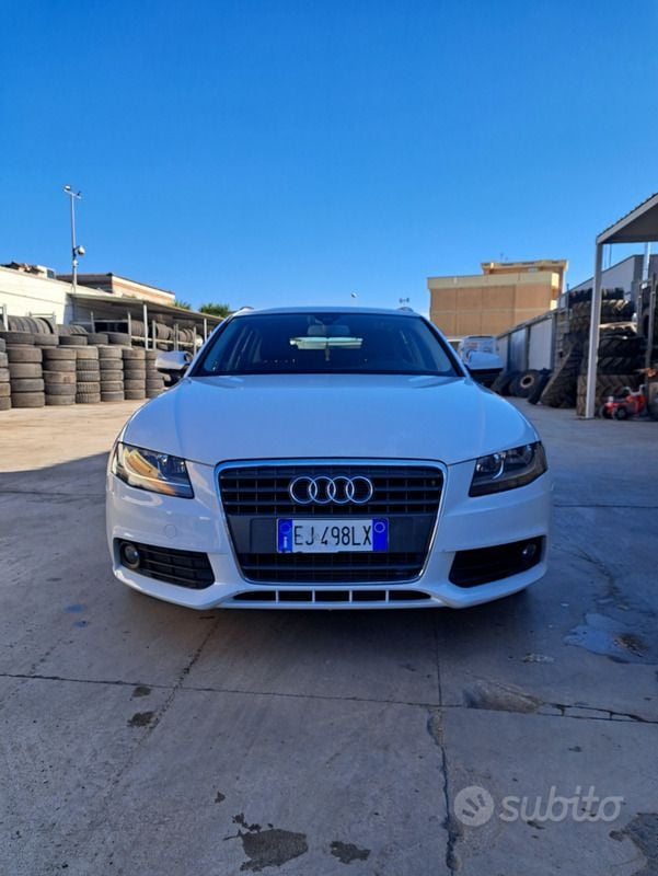 Usata 2011 Audi A4 Station wagon | 5000 € (Super prezzo) - Immagine 1/4