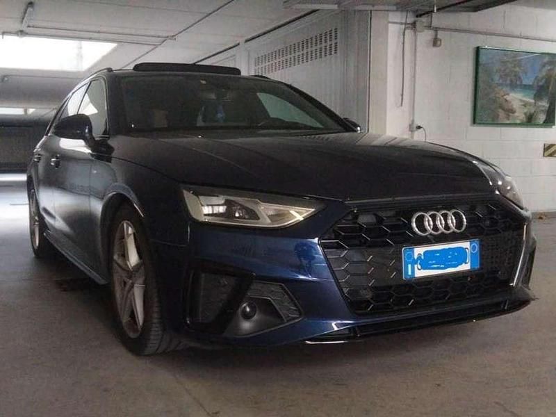 Blu/azzurro Usata 2021 Audi A4 S-Line Station wagon | 33.900 € (Molto cara) - Immagine 1/4