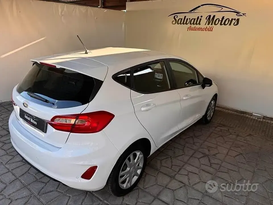 Usata Ford Fiesta Business Edition 86 CV (63 kW) 2019 Bianco Utilitaria