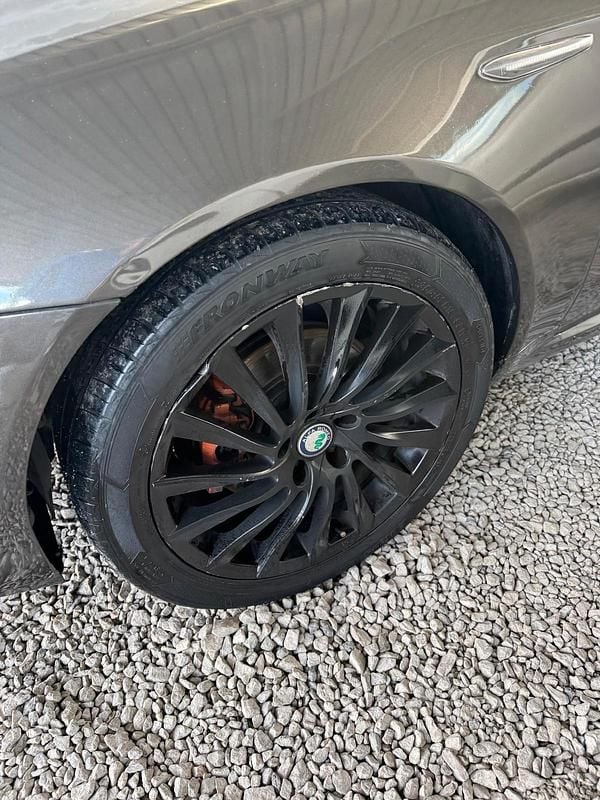 Usata Alfa Romeo 159 Progression 149 CV (109 kW) 2006 Grigio Berlina