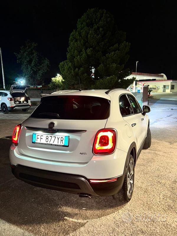 Usata Fiat 500X Cross 140 CV (102 kW) 2016 Bianco SUV