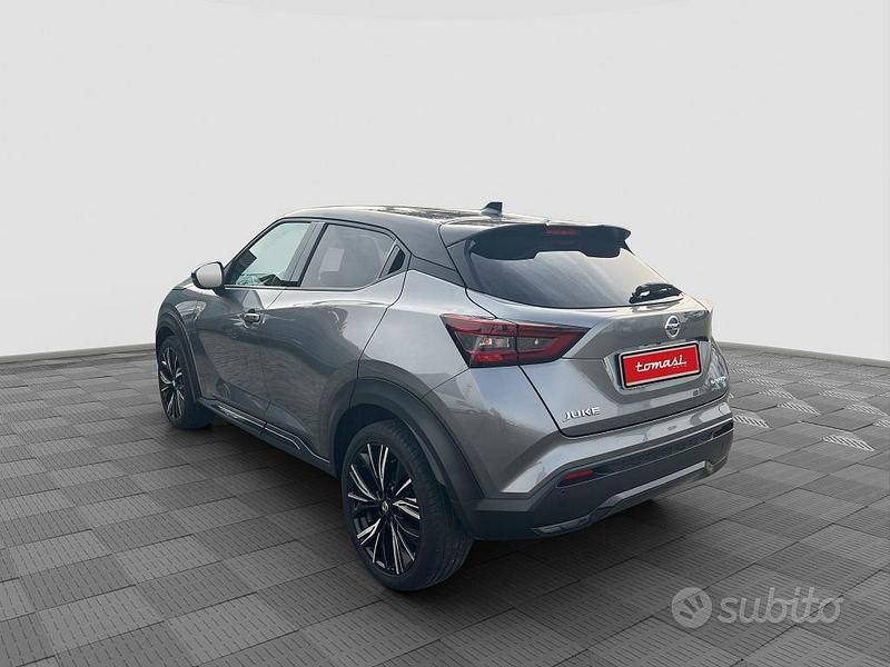 Usata Nissan Juke N-Connecta 114 CV (83 kW) 2022 Gray SUV