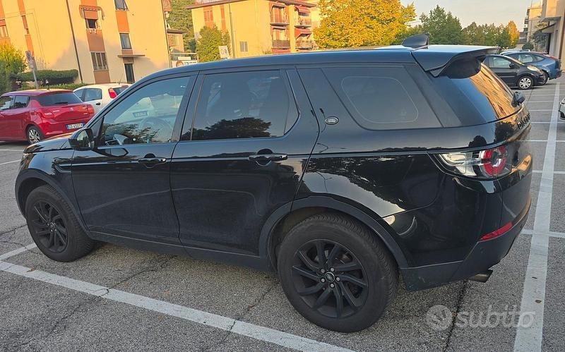 Usata Land Rover Discovery Sport 150 CV (110 kW) 2017 Nero SUV