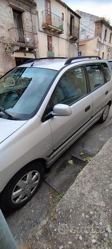 Usata Mitsubishi Space Star 82 CV (60 kW) 2003 Grigio Monovolume
