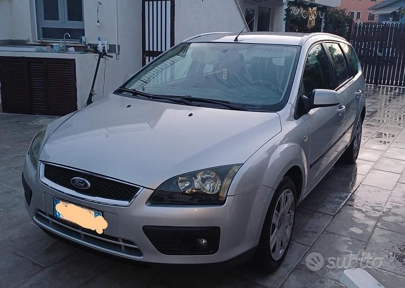 Usata Ford Focus 2007 Grigio Station wagon