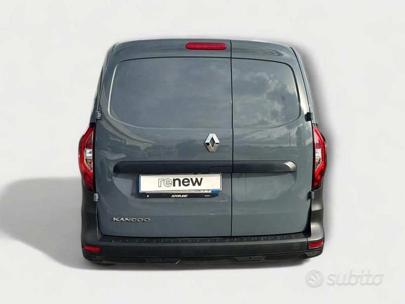 Usata Renault Kangoo 95 CV (69 kW) 2023 Grigio Furgone