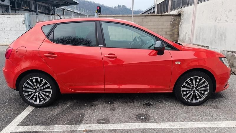 Second-hand Seat Ibiza CONNECT 75 CP (55 kW) 2016 Roșu Berlinǎ