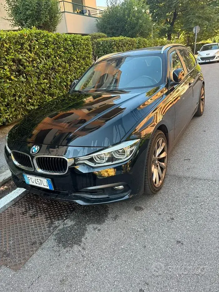 Usata BMW 320 200 CV (147 kW) 2016 Nero Station wagon