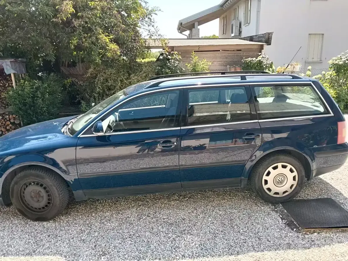 Usata VW Passat 75 CV (55 kW) 2005 Station wagon