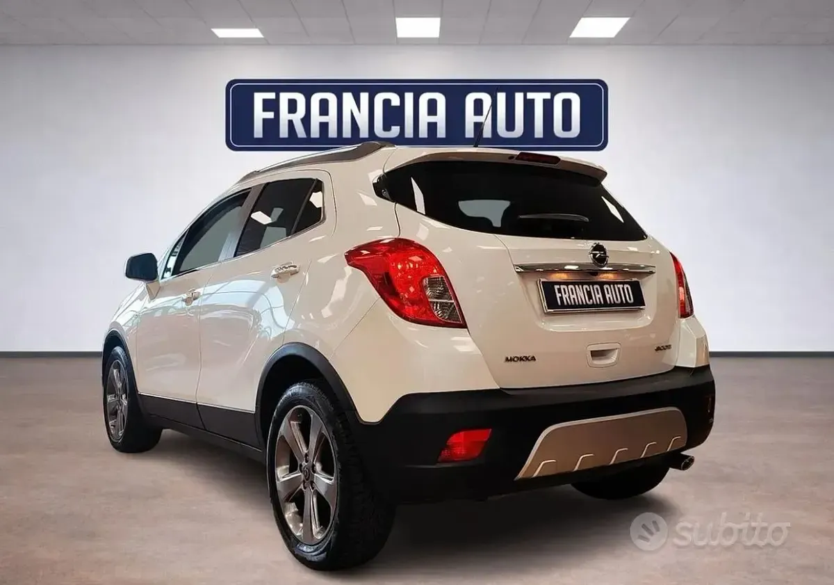 Usata Opel Mokka Cosmo 140 CV (102 kW) 2014 Bianco SUV