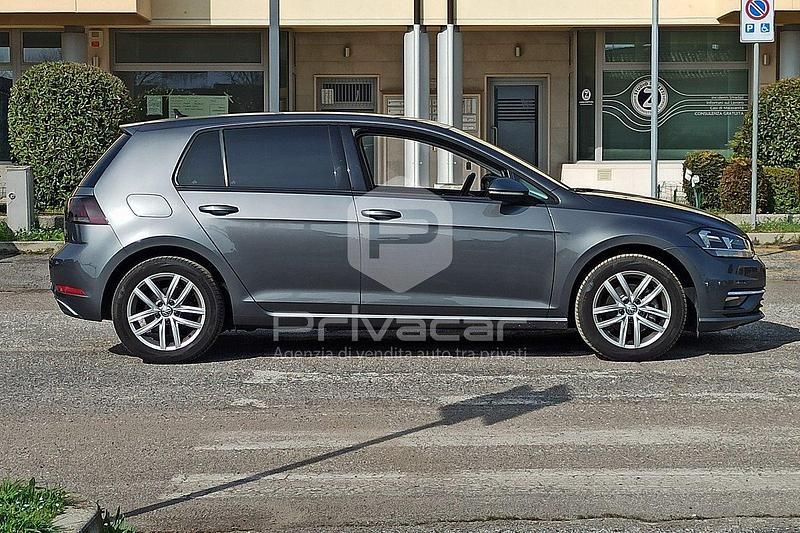 Usata VW Golf VII Business 116 CV (85 kW) 2017 Grigio Berlina