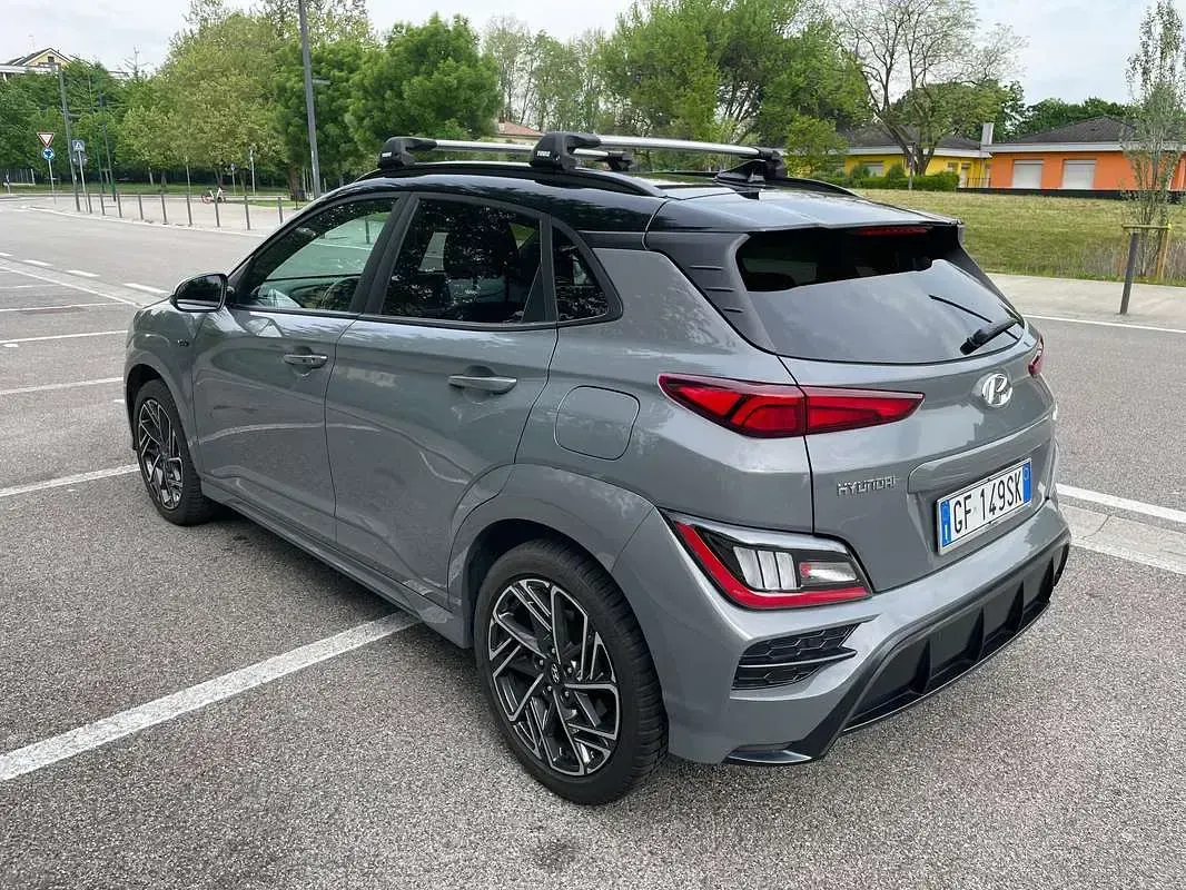 Usata Hyundai Kona N Line 136 CV (100 kW) 2021 Grigio SUV