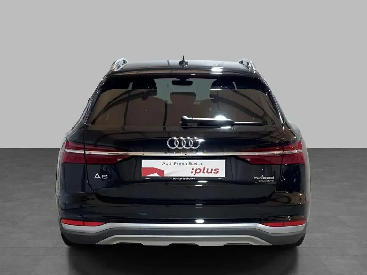 Usata Audi A6 Allroad Advanced 204 CV (150 kW) 2024 Nero mito metallizzato Station wagon