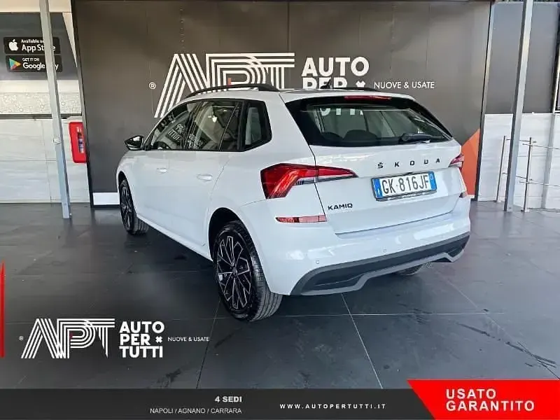 Usata Skoda Kamiq 110 CV (80 kW) 2023 Bianco SUV