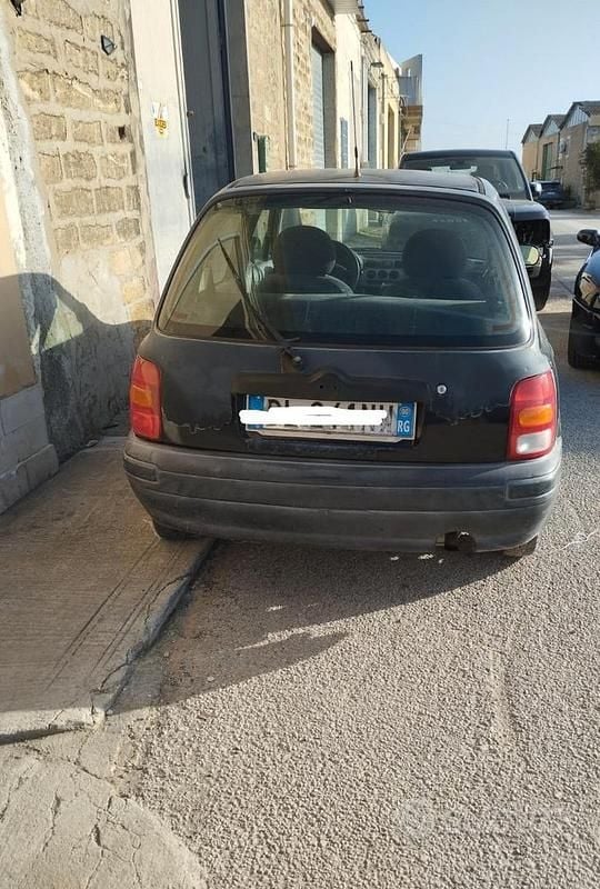 Usata Nissan Micra 60 CV (44 kW) 2000 Utilitaria