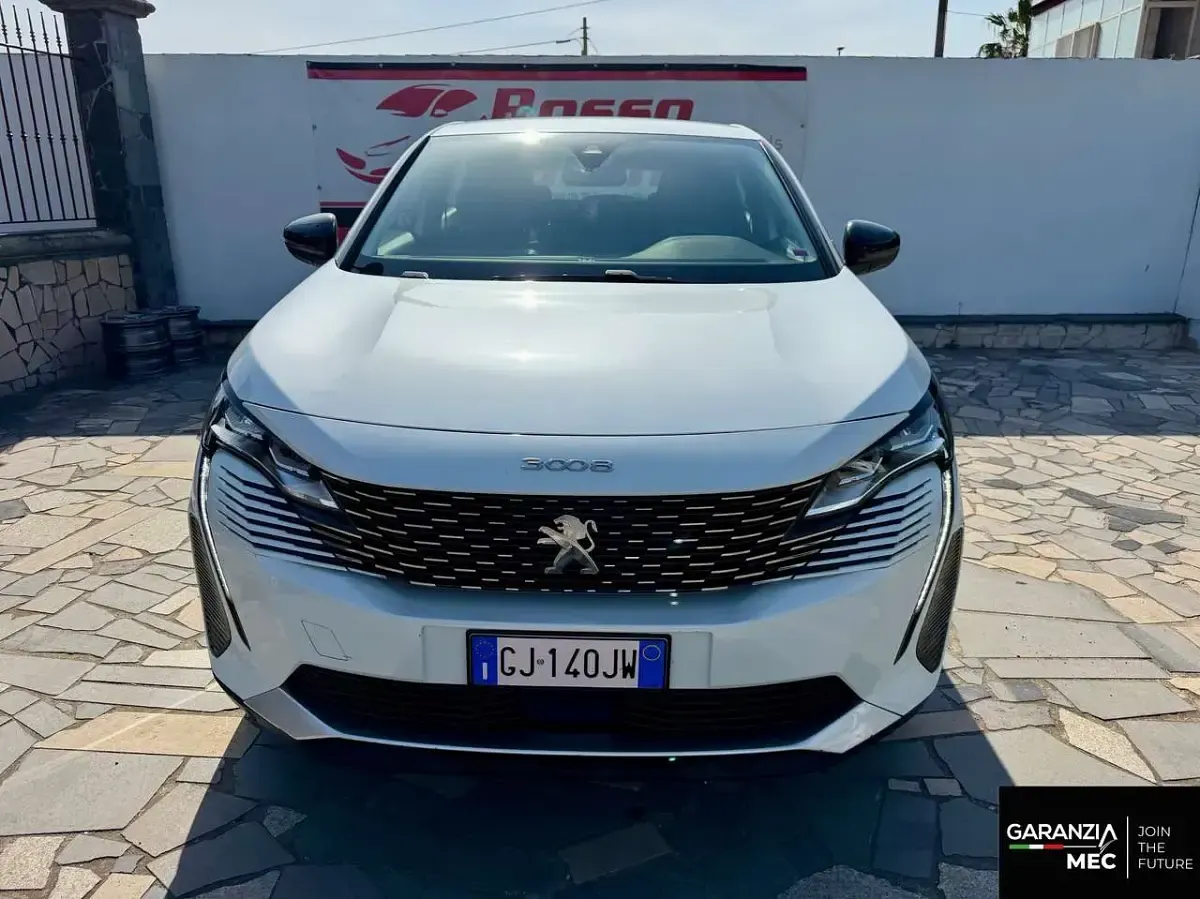 Usata Peugeot 3008 Active 131 CV (96 kW) 2022 Bianco SUV