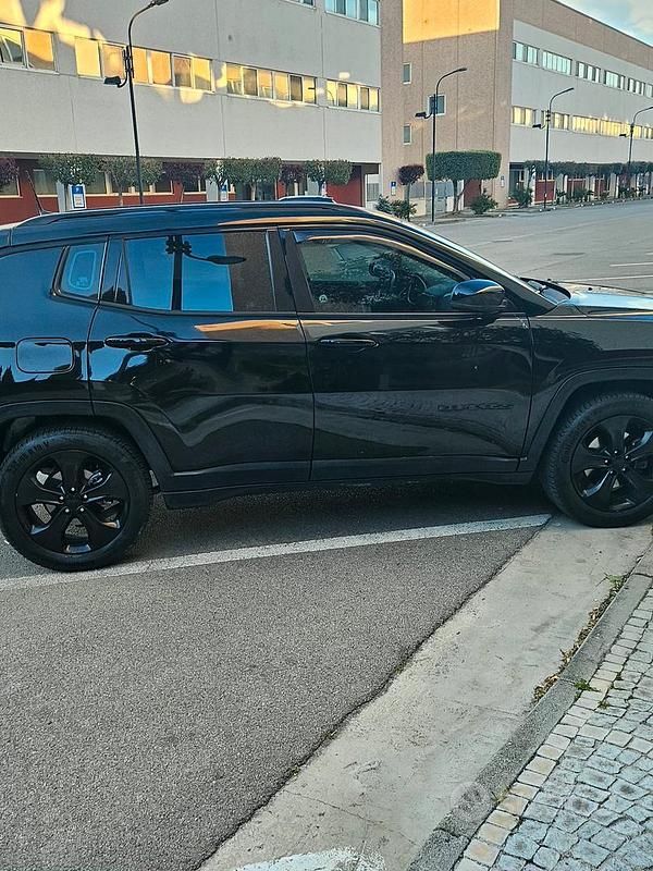 Usata Jeep Compass 140 CV (102 kW) 2019 Nero SUV