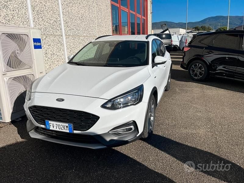 Usata Ford Focus Active 120 CV (88 kW) 2019 Bianco Station wagon