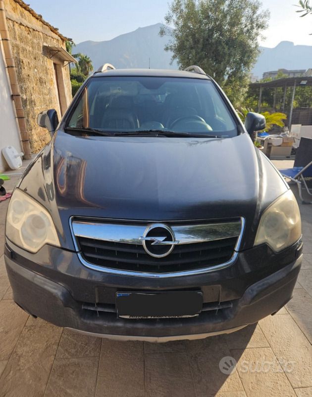 Usata Opel Antara 150 CV (110 kW) 2009 Nero SUV