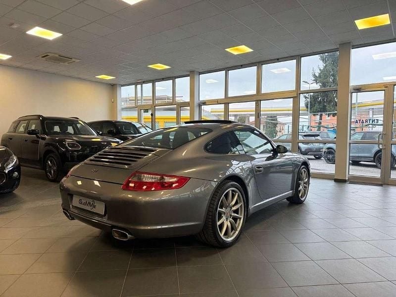 Usata Porsche 911 Carrera 325 CV (239 kW) 2008 Grigio Coupé