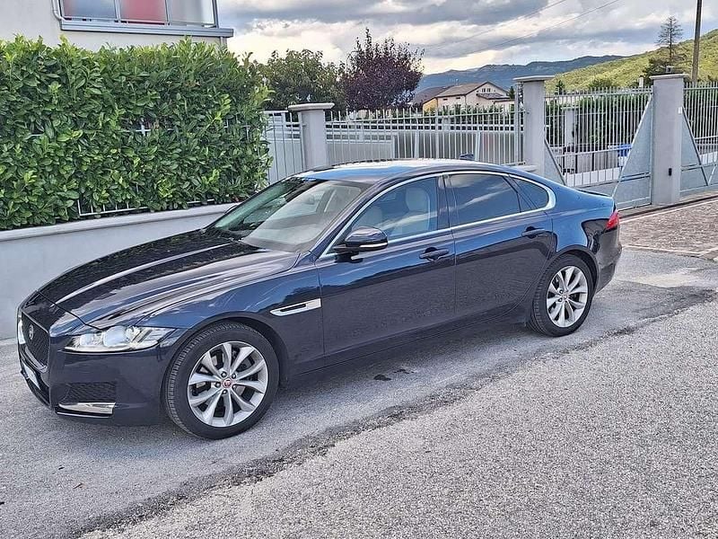 Usata Jaguar XF Business Edition 179 CV (131 kW) 2018 Berlina