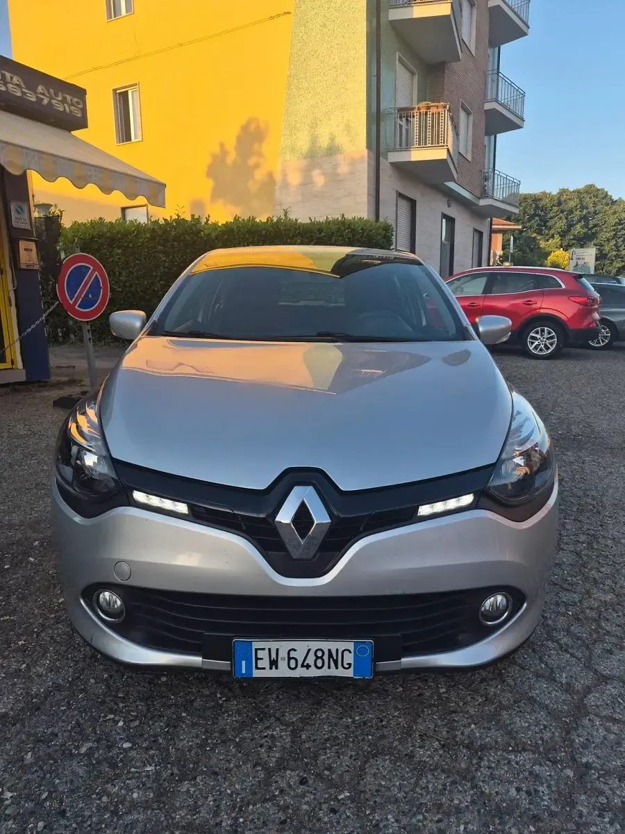 Usata Renault Clio IV 72 CV (52 kW) 2015 Argento Berlina