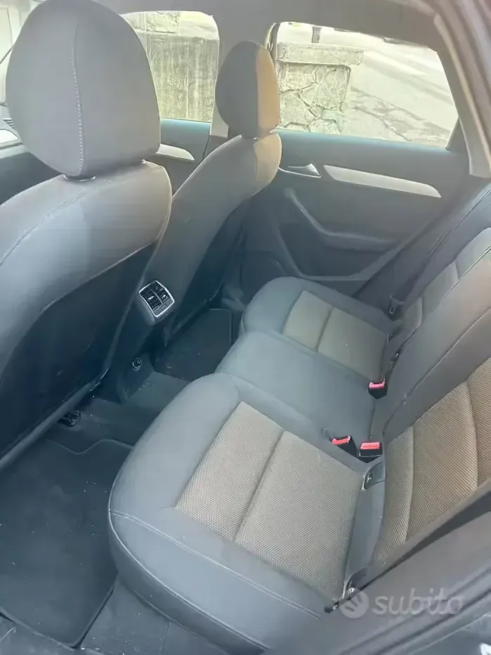 Usata Audi Q3 150 CV (110 kW) 2015 Grigio SUV