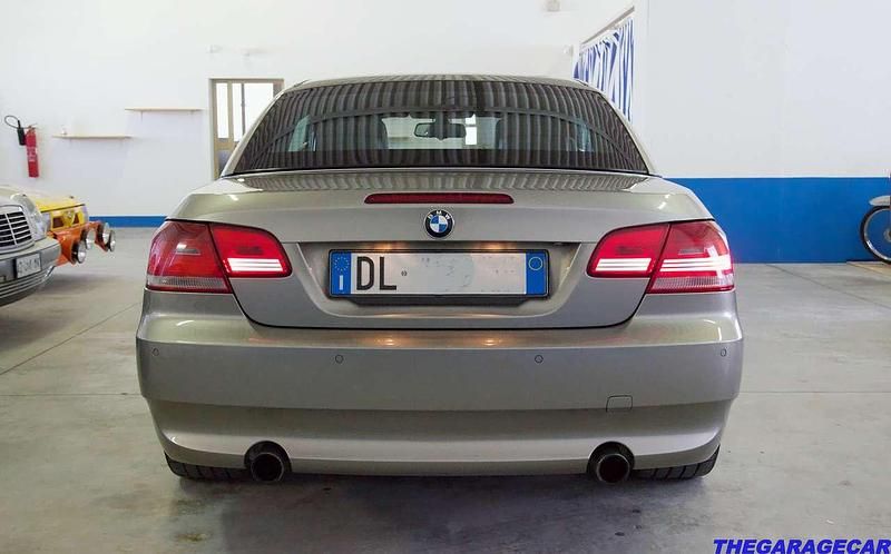 Usata BMW 335 Cabriolet 306 CV (225 kW) 2007 Oro Cabrio