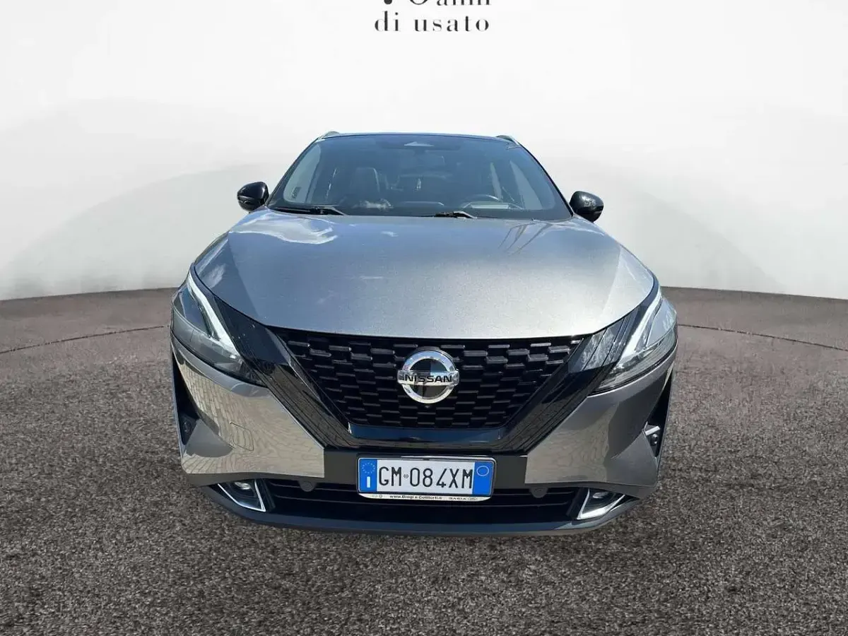 Usata Nissan Qashqai Tekna+ 158 CV (116 kW) 2023 Grigio SUV