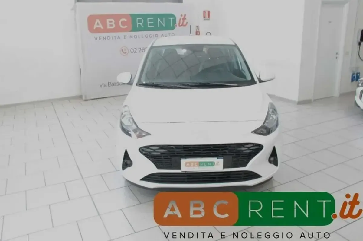 Nuova Hyundai i10 63 CV (46 kW) 2025 Bianco Utilitaria