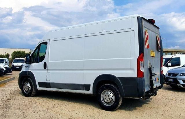 Usata Fiat Ducato 150 CV (110 kW) 2016 Bianco pastello Furgone