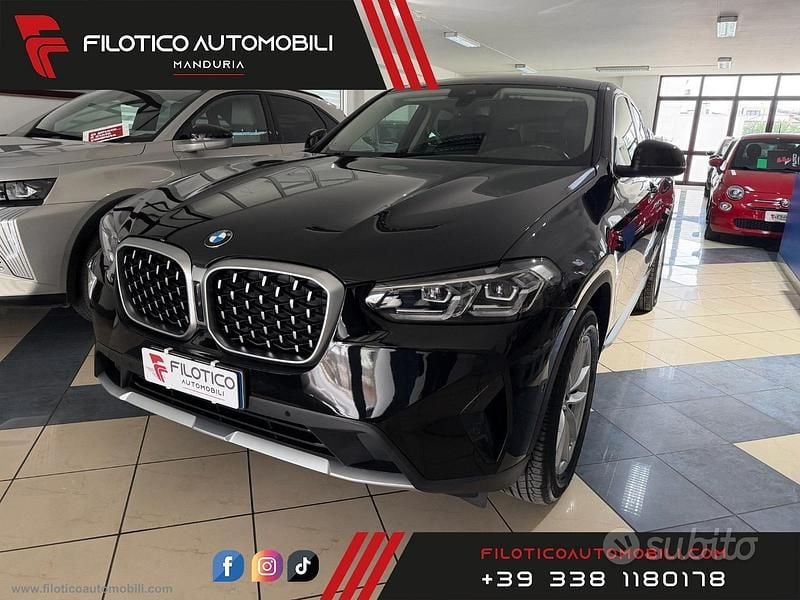 Usata BMW X4 190 CV (139 kW) 2023 Nero SUV