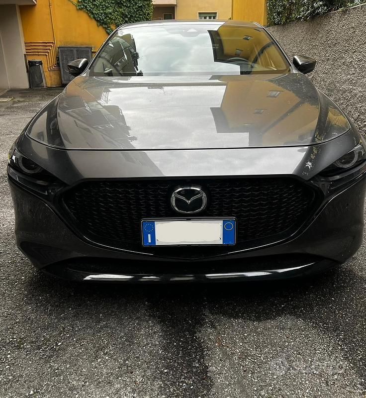 Grigio Usata 2019 Mazda 3 Tre volumi | 20.500 € - Immagine 1/4
