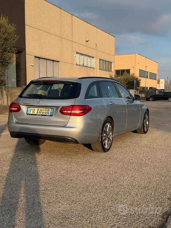 Usata Mercedes C220 2018 Grigio Station wagon