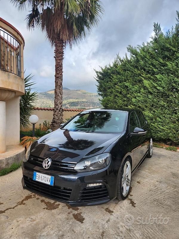 Usata VW Golf VI 310 CV (228 kW) 2010 Nero Utilitaria