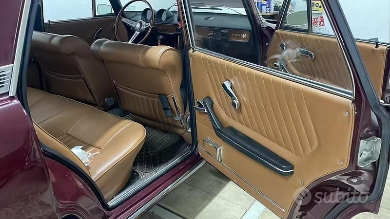 Usata Alfa Romeo 1750 1970 Rosso Berlina