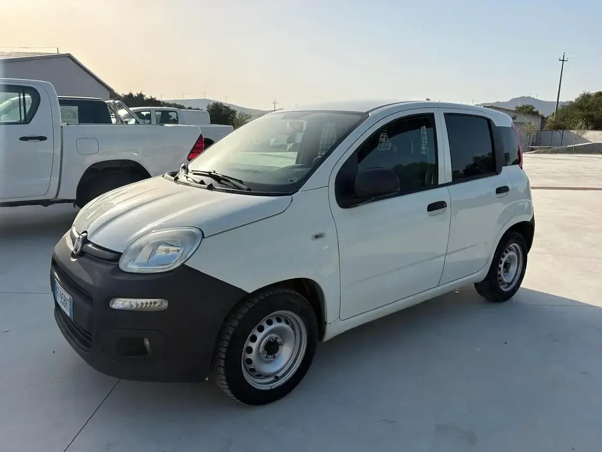 Usata Fiat Panda Pop 80 CV (58 kW) 2016 Bianco Utilitaria