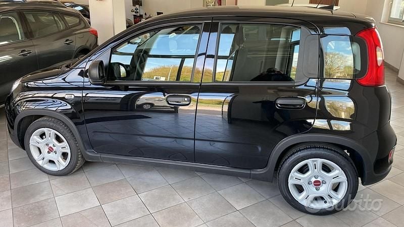 Usata Fiat Panda S 70 CV (51 kW) 2023 Nero Utilitaria