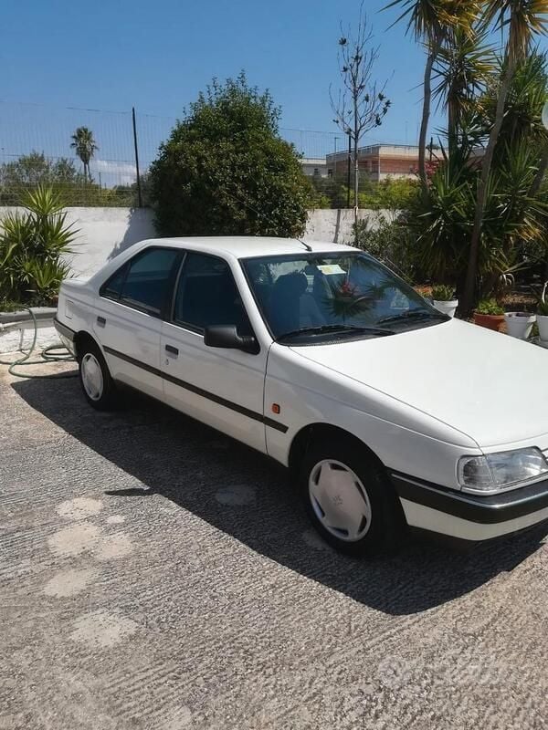 Bianco Usata 1992 Peugeot 405 Tre volumi | 5000 € - Immagine 1/4