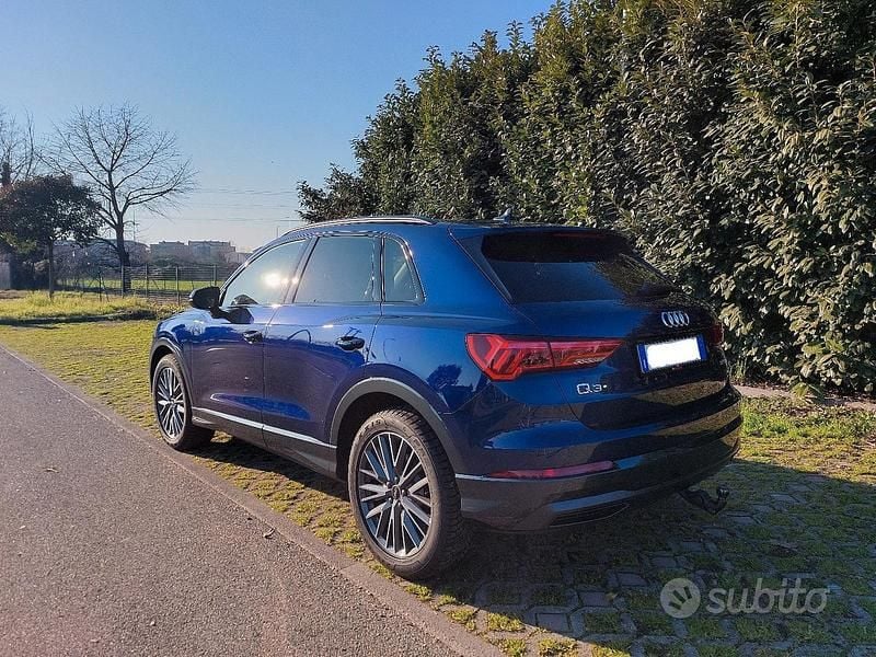 Usata Audi Q3 150 CV (110 kW) 2022 Blu SUV